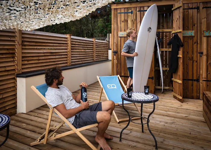 Magic Surf House